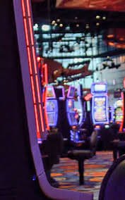 ph 125 App game lobby showing live casino and fish game sections on a mobile screen